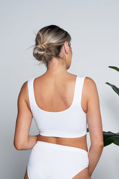 Seamless Bra Top in White with extra support